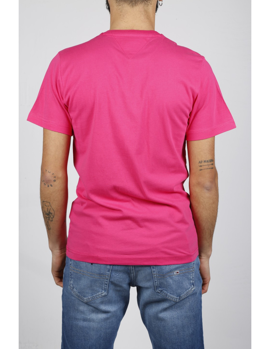 Fuchsia Tommy jeans men's crewneck t-shirt with logo Taglia XS Color Fucsia